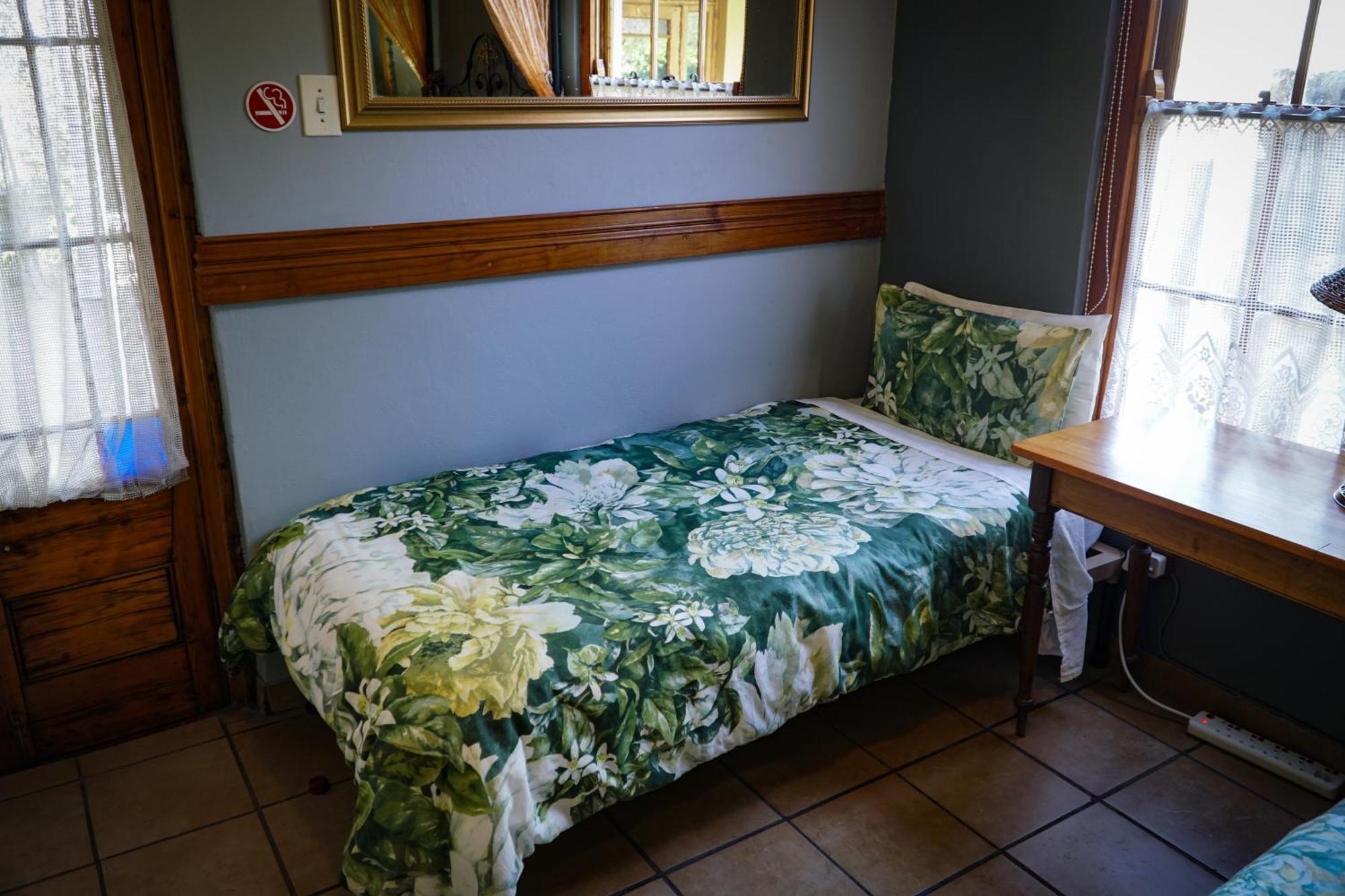 Outentique Accommodation Oudtshoorn Εξωτερικό φωτογραφία