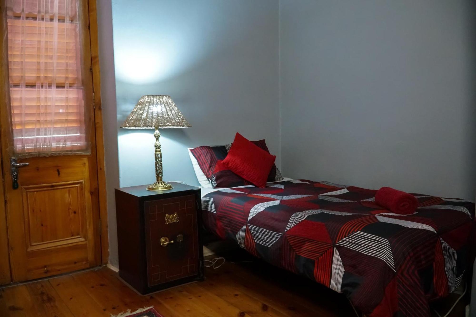 Outentique Accommodation Oudtshoorn Εξωτερικό φωτογραφία