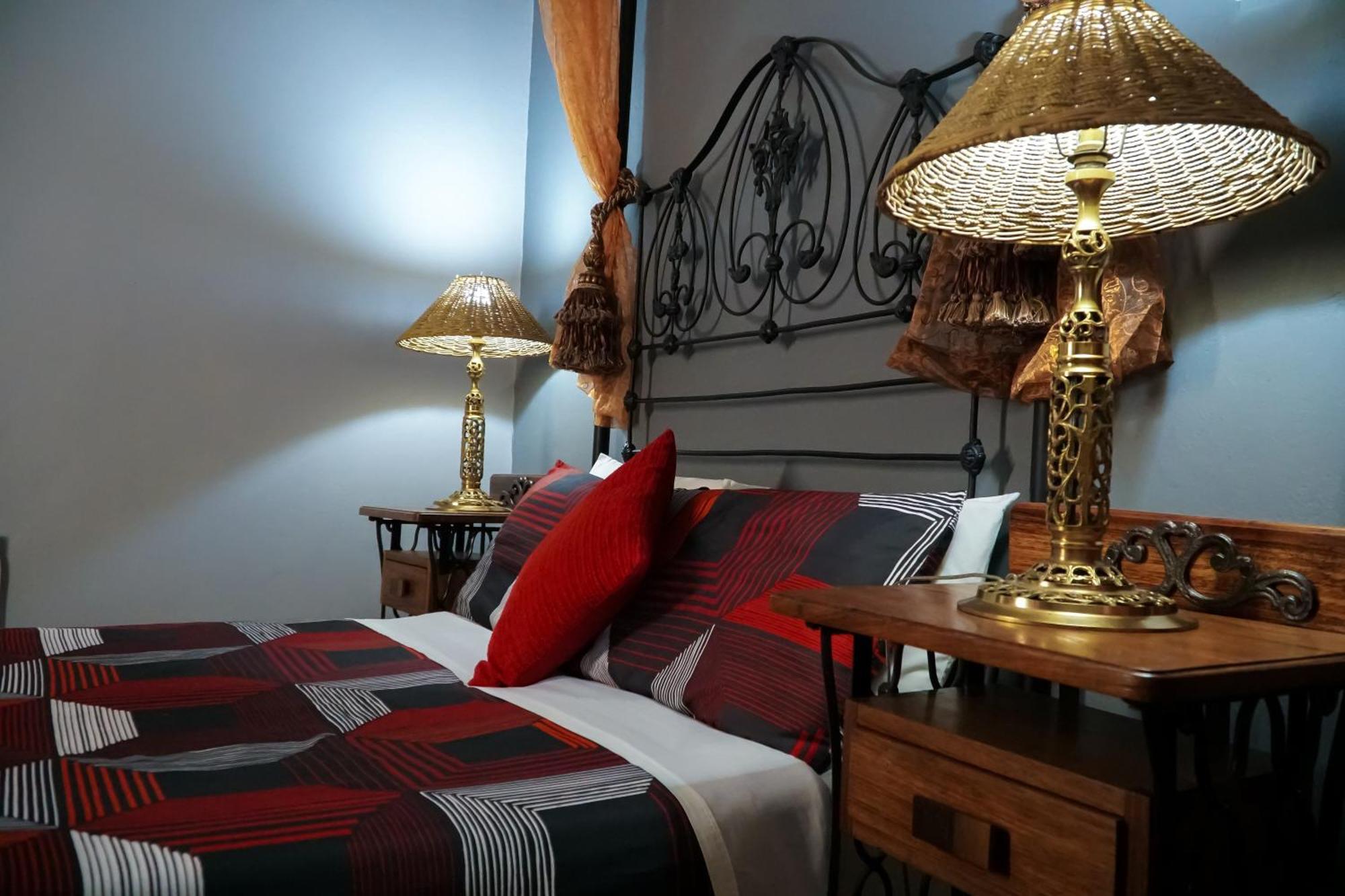 Outentique Accommodation Oudtshoorn Εξωτερικό φωτογραφία
