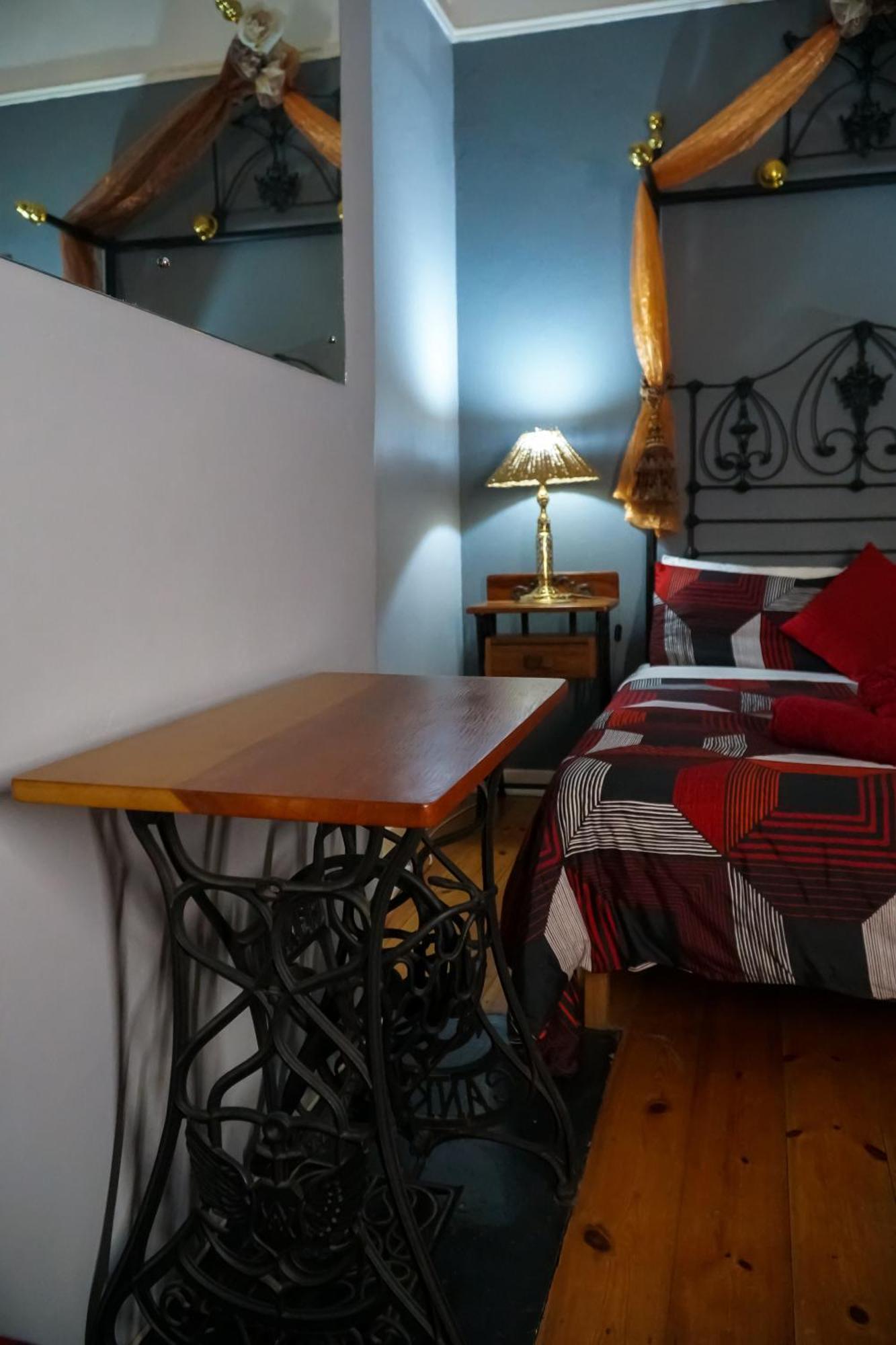 Outentique Accommodation Oudtshoorn Εξωτερικό φωτογραφία