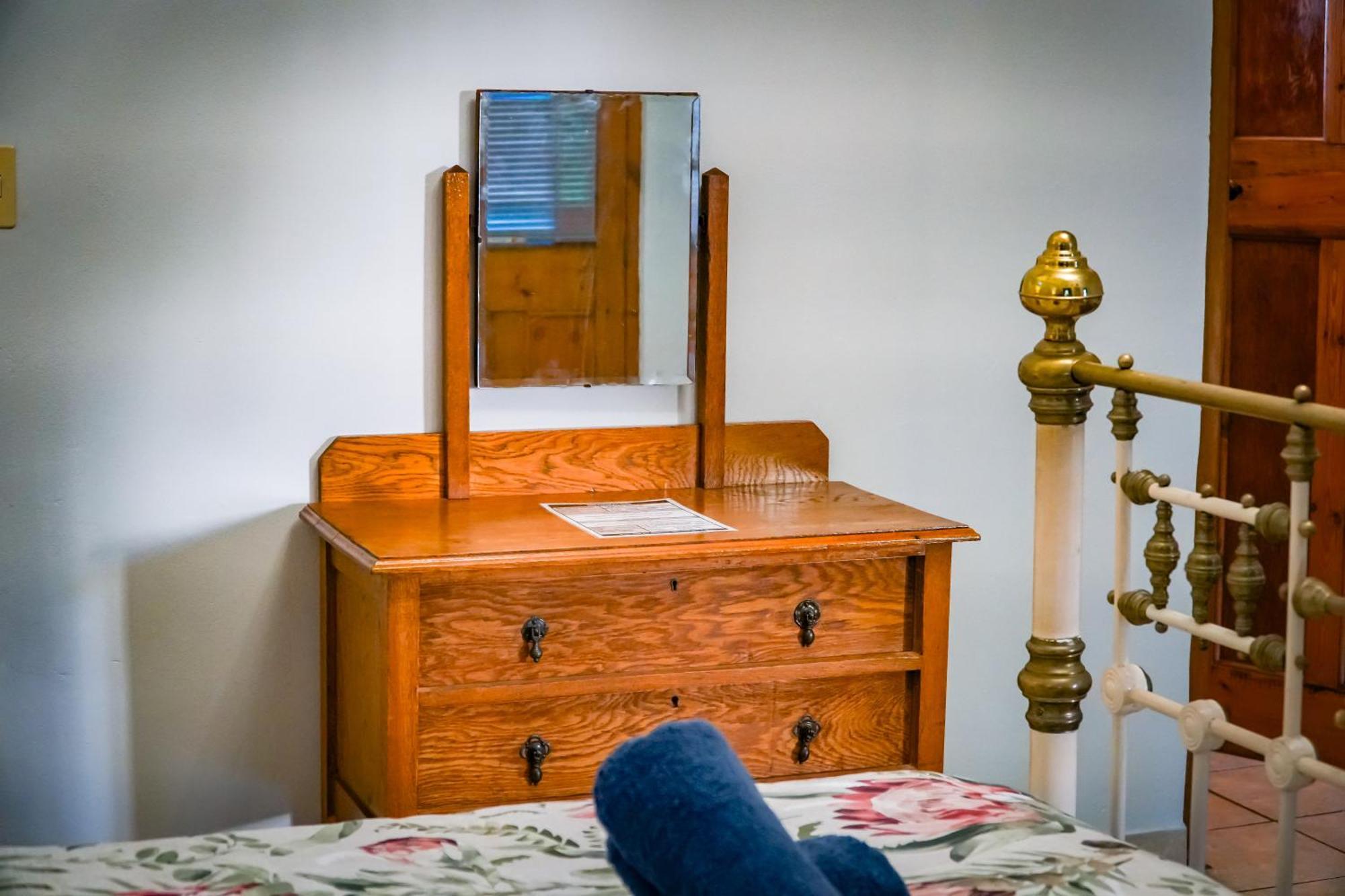 Outentique Accommodation Oudtshoorn Δωμάτιο φωτογραφία