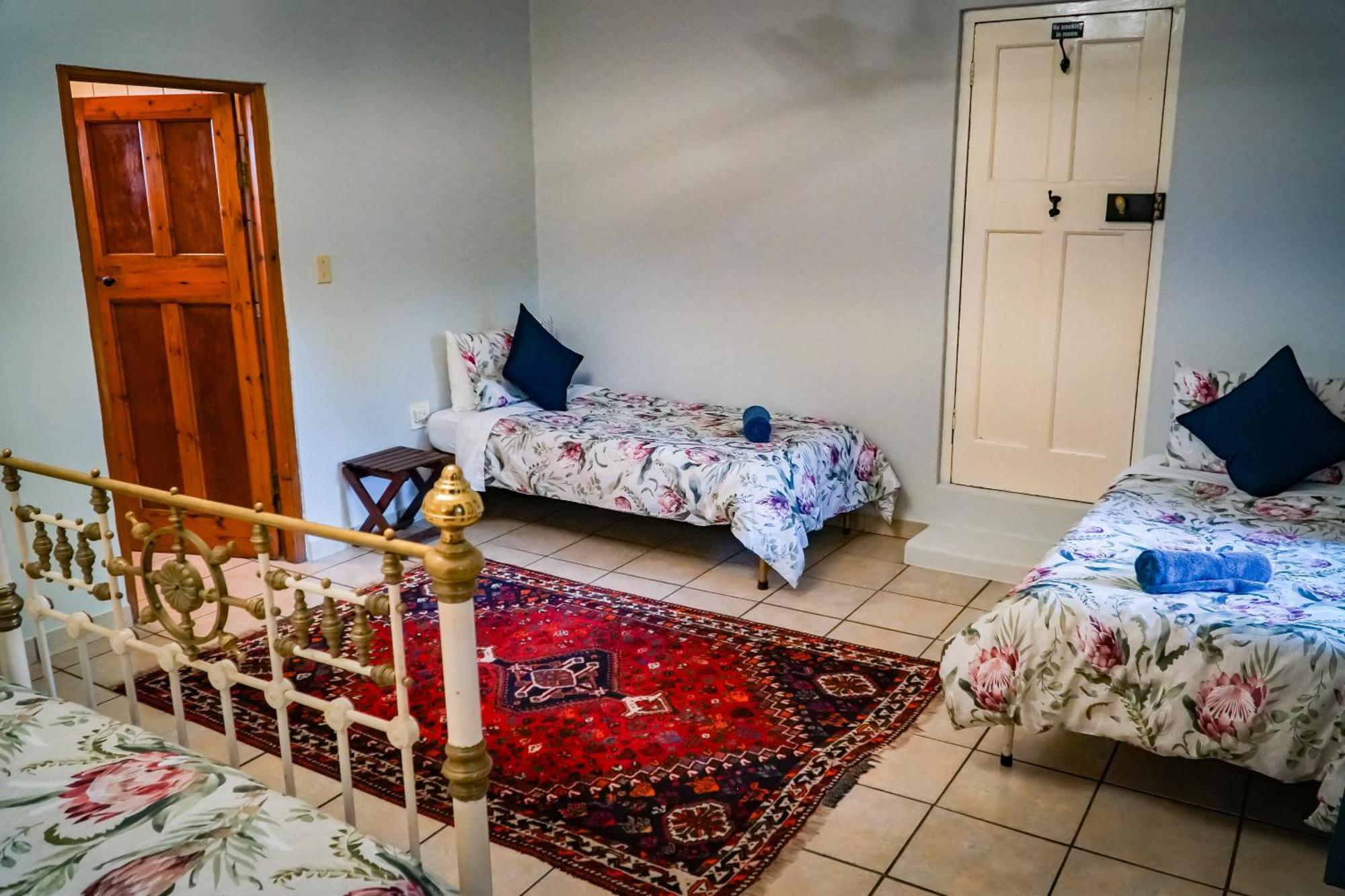 Outentique Accommodation Oudtshoorn Δωμάτιο φωτογραφία